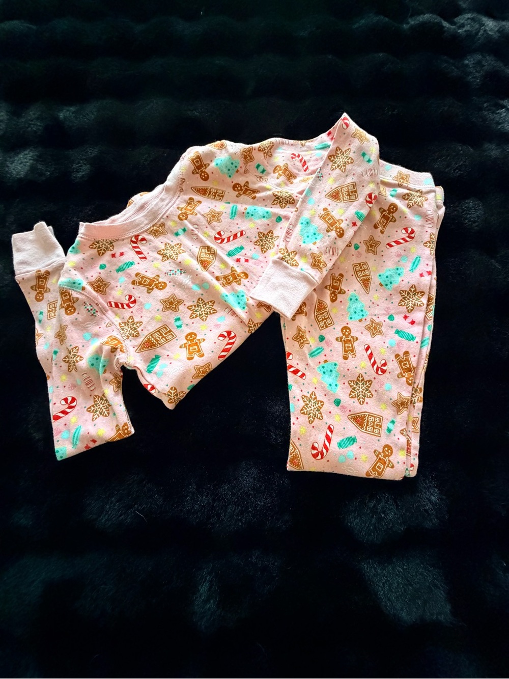 Girls Pink Holiday Print Pajama Set